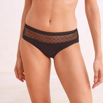 2 darabos Kalaoa bugyi szett a Confidence Lingerie-től, sztreccs pamutból és hímzett tüllből. kép