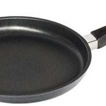 AMT Gastroguss the &quot;World&#039;s Best Pan&quot; serpenyő 28 cm, 4 cm magas,... kép