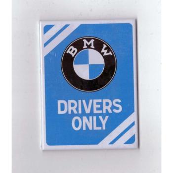 Bmw hűtőmágnes &quot;Drivers Only&quot; 6 x 8 cm kép