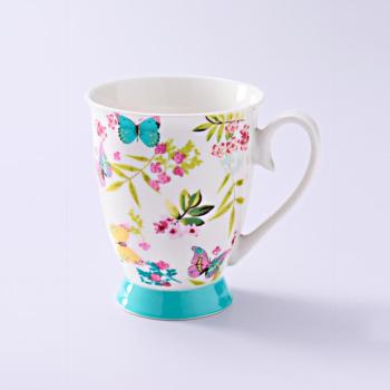 Bögrék és csészék kép