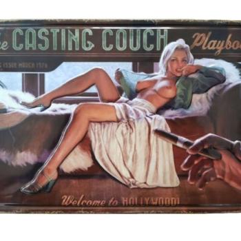 Vintage Dekor Fémtábla, dombornyomott, &#039;CASTING COUCH&#039; felirat, r... kép