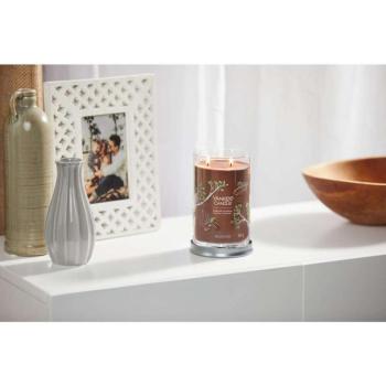 Yankee Candle Signature Praline &amp; Birch Tumbler Illatgyertya 567g kép