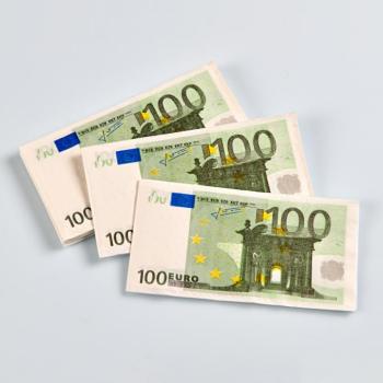 10 zsebkendő 100 € kép
